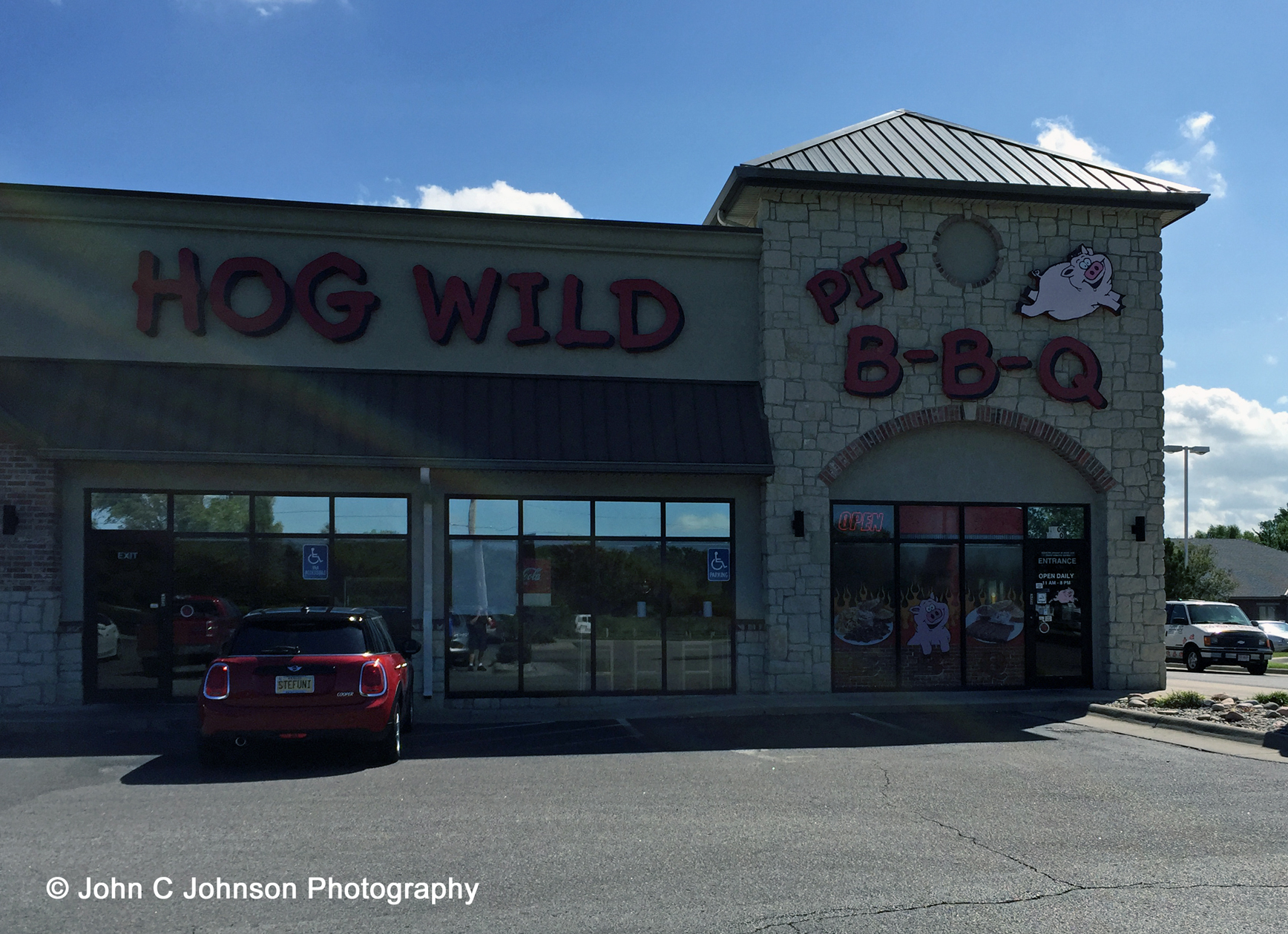 Hog Wild Pit Bar-B-Q Wichita, Kansas