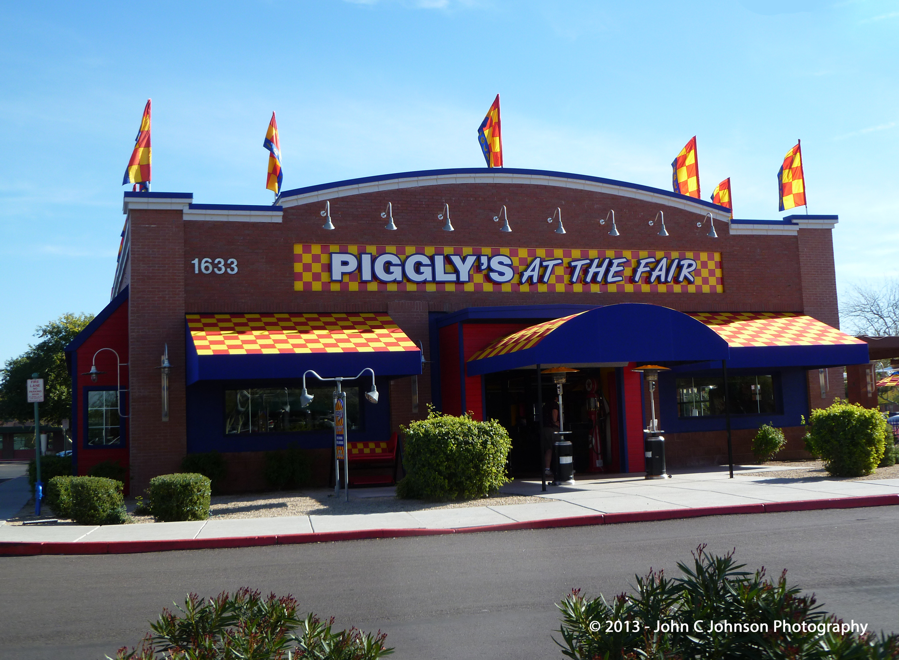 Piggly's at the Fair Mesa, Arizona
